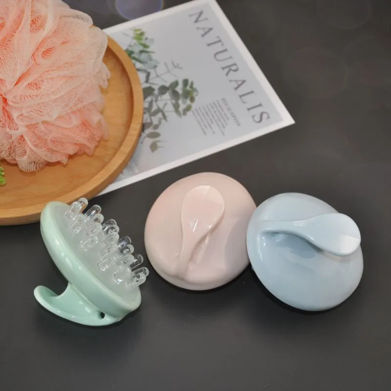 Bàn chải massage dầu gội có tốt cho tóc không?